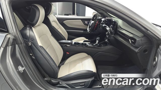 Ford Mustang (VII) 2.3 EcoBoost Premium Coupe 2024 — фото 26