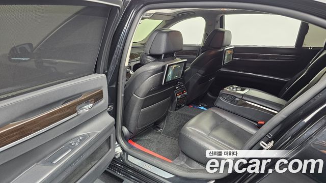 BMW 7 Series (F01) 730Ld 2013 — фото 11