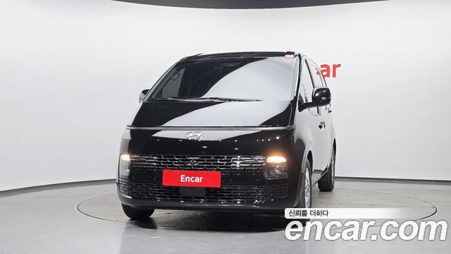 Hyundai Staria Cargo 3-Seater Modern 2023 — фото 3