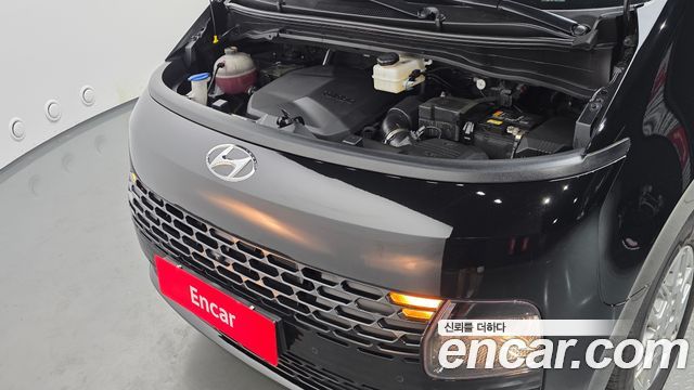 Hyundai Staria Cargo 3-Seater Modern 2023 — фото 6