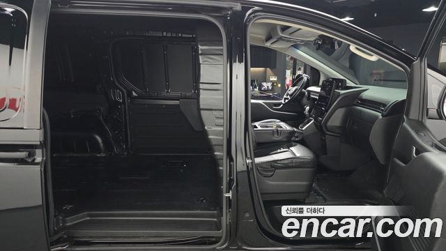 Hyundai Staria Cargo 3-Seater Modern 2023 — фото 26