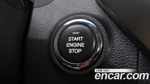 KG Mobility (SsangYong) Tivoli Diesel VX 2WD 2016 — фото 17