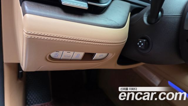 Genesis G90 (RS4) Gasoline 3.5 Turbo AWD 2023 — фото 33