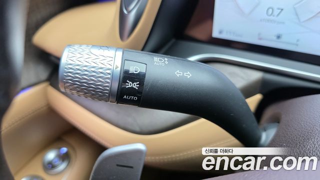 Genesis G90 (RS4) Gasoline 3.5 Turbo AWD 2023 — фото 35
