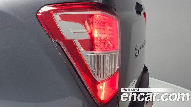 KG Mobility (SsangYong) Rexton Sports Diesel 2.2 4WD Prestige 2019 — фото 23