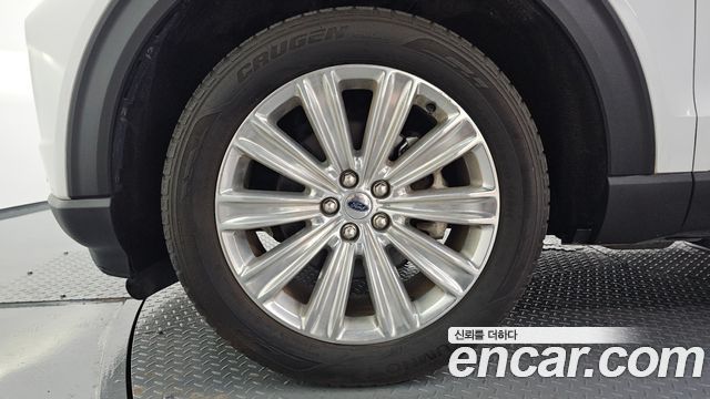Ford Explorer (VI) 2.3 LimIted 4WD 2020 — фото 5