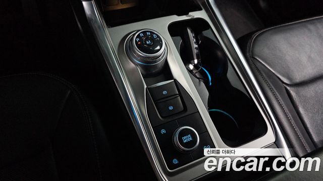 Ford Explorer (VI) 2.3 LimIted 4WD 2020 — фото 9