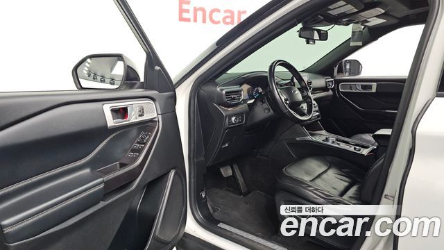 Ford Explorer (VI) 2.3 LimIted 4WD 2020 — фото 10