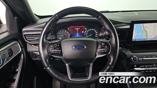 Ford Explorer (VI) 2.3 LimIted 4WD 2020 — фото 13