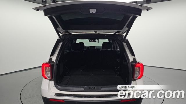 Ford Explorer (VI) 2.3 LimIted 4WD 2020 — фото 20