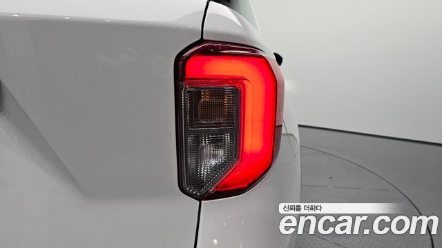 Ford Explorer (VI) 2.3 LimIted 4WD 2020 — фото 23