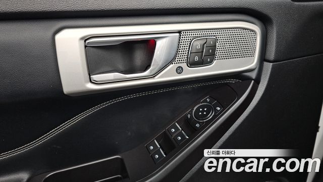Ford Explorer (VI) 2.3 LimIted 4WD 2020 — фото 27
