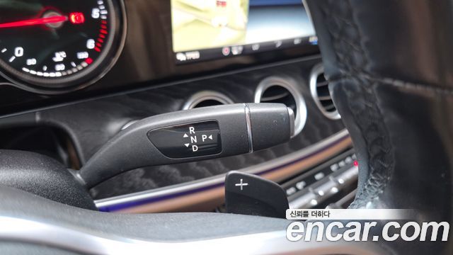 Mercedes-Benz E-Class (W213) E220d Avantgarde 2019 — фото 9