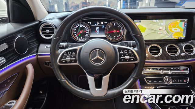 Mercedes-Benz E-Class (W213) E220d Avantgarde 2019 — фото 12