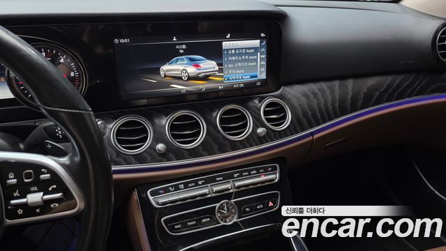 Mercedes-Benz E-Class (W213) E220d Avantgarde 2019 — фото 13