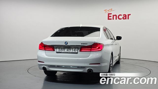 BMW 5 Series (G30) 520i Luxury 2018 — фото 4