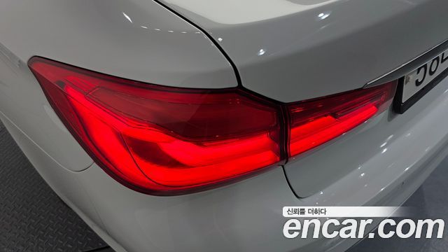 BMW 5 Series (G30) 520i Luxury 2018 — фото 23