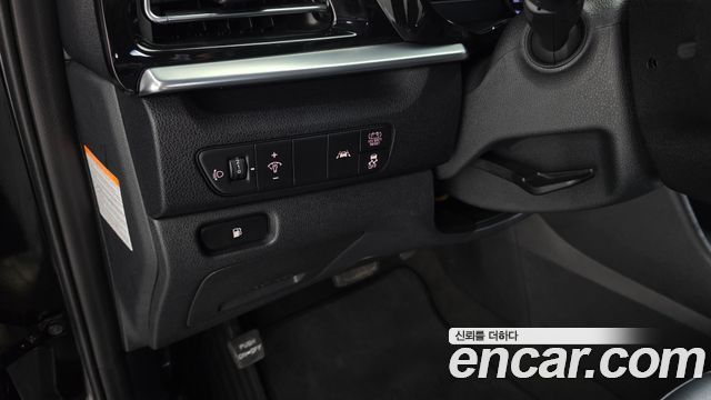 Kia Niro 1.6 HEV Prestige 2022 — фото 14