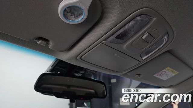 Kia Niro 1.6 HEV Prestige 2022 — фото 19
