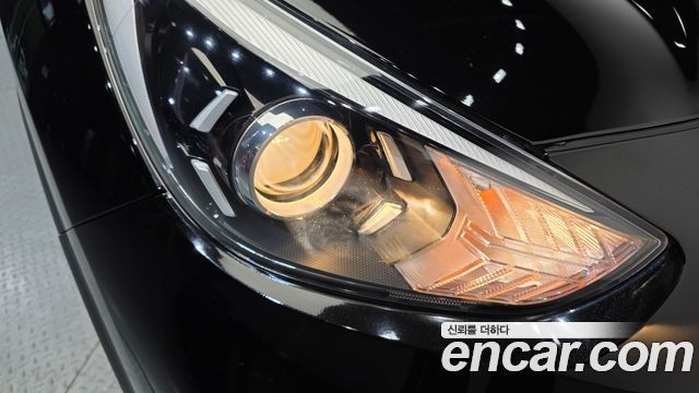Kia Niro 1.6 HEV Prestige 2022 — фото 22