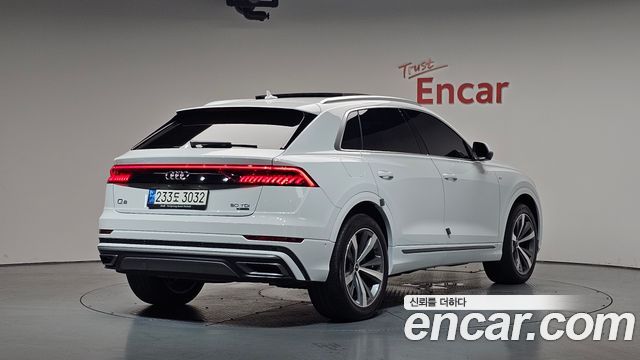 Audi Q8 (4M) 50 TDI Quattro Premium 2021 — фото 2