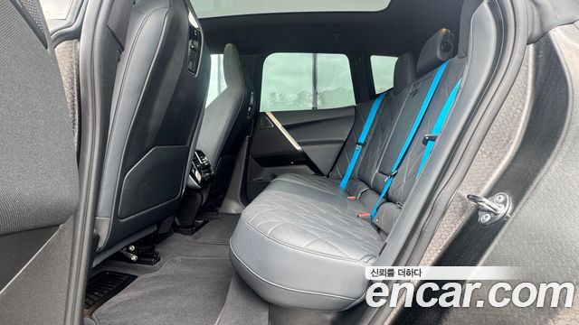 BMW iX xDrive50 Sports Plus 2024 — фото 16
