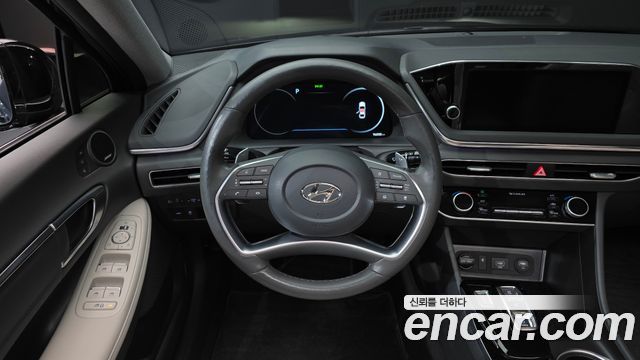 Hyundai Sonata (DN8) 2.0 Inspiration 2021 — фото 13