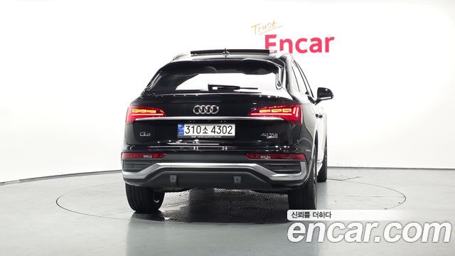 Audi Q5 (FY) 40 TDI Quattro Sportback Premium 2024 — фото 4