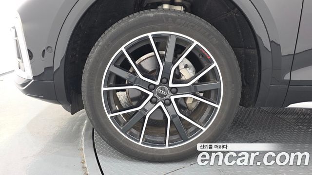 Audi Q5 (FY) 40 TDI Quattro Sportback Premium 2024 — фото 5