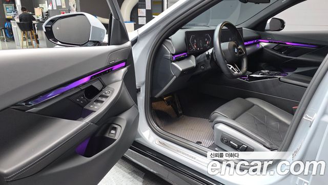 BMW 5 Series (G60) 530i xDrive M Sport 2024 — фото 10