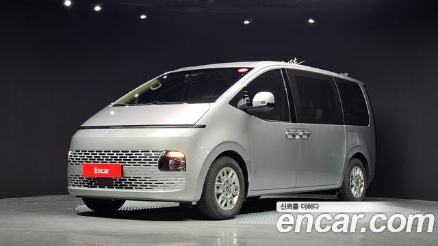Hyundai Staria 4WD Tourer 11-Seater Modern 2025 — фото 1