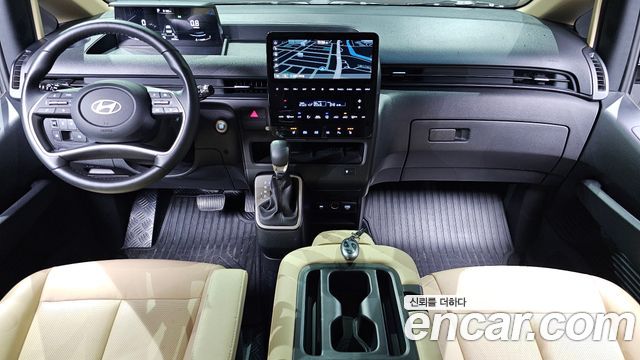 Hyundai Staria 4WD Tourer 11-Seater Modern 2025 — фото 7