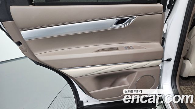 Genesis GV80 2.5T Gasoline AWD 2023 — фото 25
