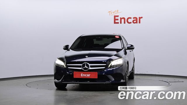 Mercedes-Benz C-Class (W205) C200 2019 — фото 3
