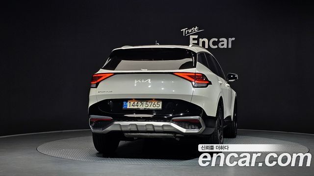 Kia Sportage (V) Gasoline 1.6 Turbo 2WD Signature 2022 — фото 4