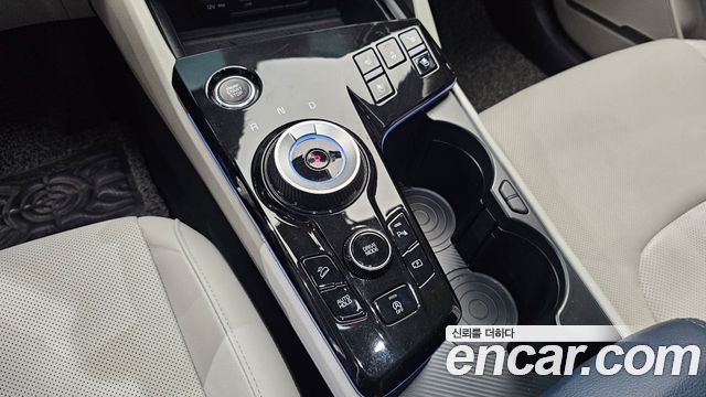 Kia Sportage (V) Gasoline 1.6 Turbo 2WD Signature 2022 — фото 9