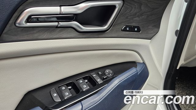 Kia Sportage (V) Gasoline 1.6 Turbo 2WD Signature 2022 — фото 16