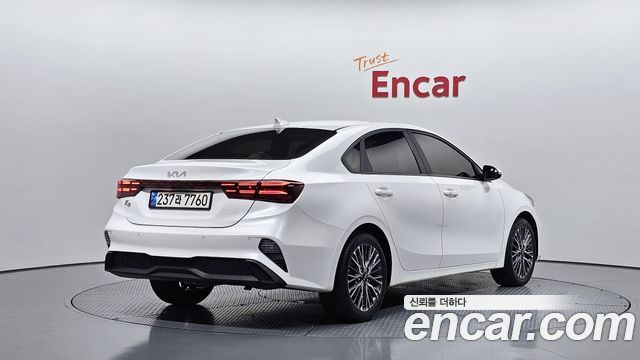 Kia K3 (II) 1.6 Prestige 2022 — фото 2