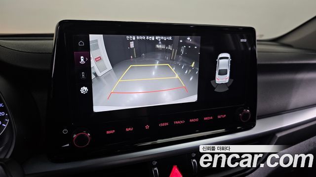 Kia K3 (II) 1.6 Prestige 2022 — фото 15