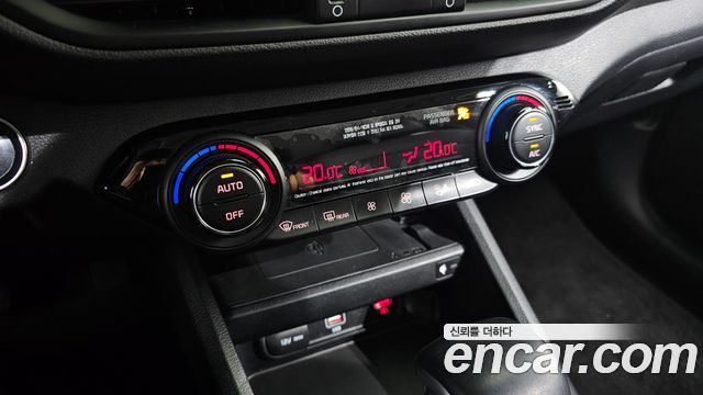 Kia K3 (II) 1.6 Prestige 2022 — фото 28