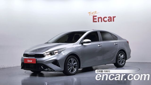 Kia K3 (II) 1.6 Prestige 2023 — фото 1