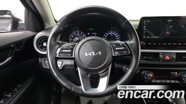 Kia K3 (II) 1.6 Prestige 2023 — фото 13