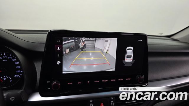 Kia K3 (II) 1.6 Prestige 2023 — фото 15