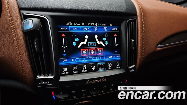 Maserati Levante 3.0 Diesel AWD 2020 — фото 14