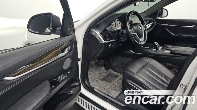 BMW X6 (F16) xDrive 30d 2015 — фото 10