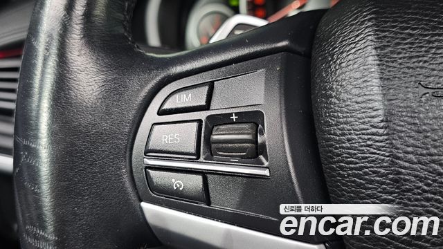 BMW X6 (F16) xDrive 30d 2015 — фото 13