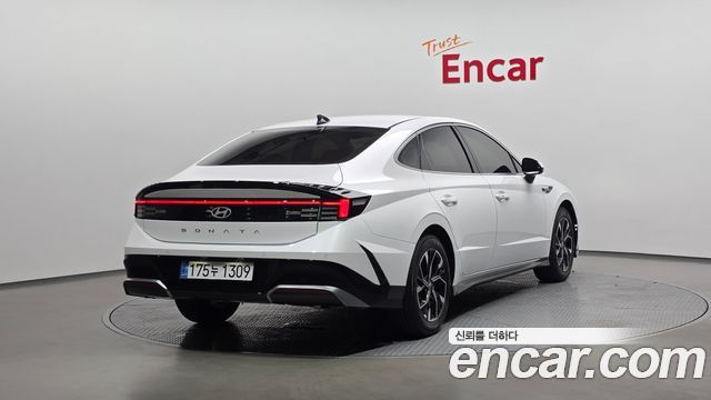 Hyundai Sonata The Edge (DN8) 2.0 Premium 2025 — фото 2