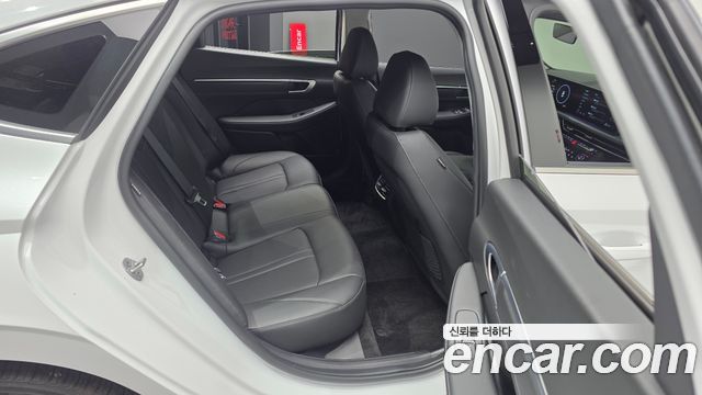 Hyundai Sonata The Edge (DN8) 2.0 Premium 2025 — фото 12