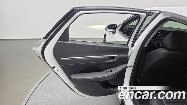 Hyundai Sonata The Edge (DN8) 2.0 Premium 2025 — фото 25