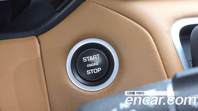Land Rover Range Rover Velar 3.0 D300 R-Dynamic HSE 2020 — фото 13